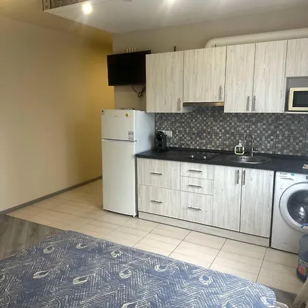 смарт люстдорф Apartment Odesa
